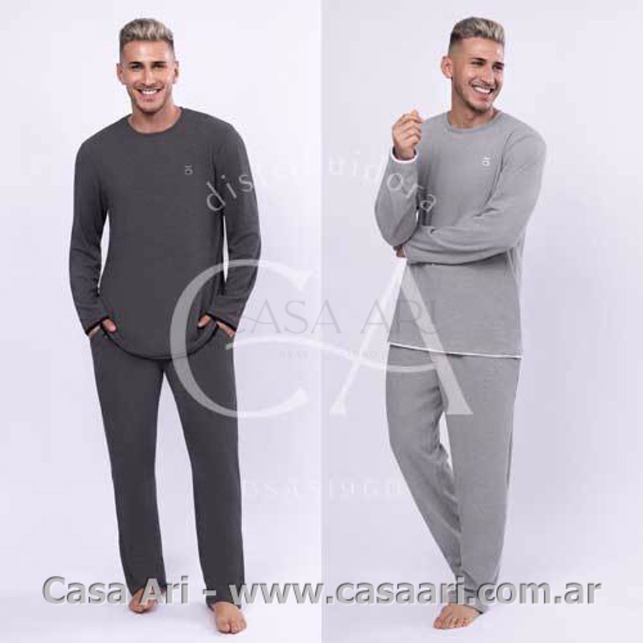 PIJAMA TOM