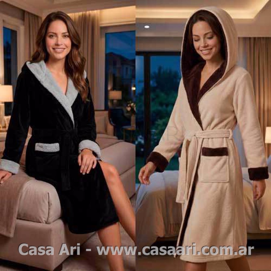 BATA CON CAPUCHA DETALLE DE PIEL