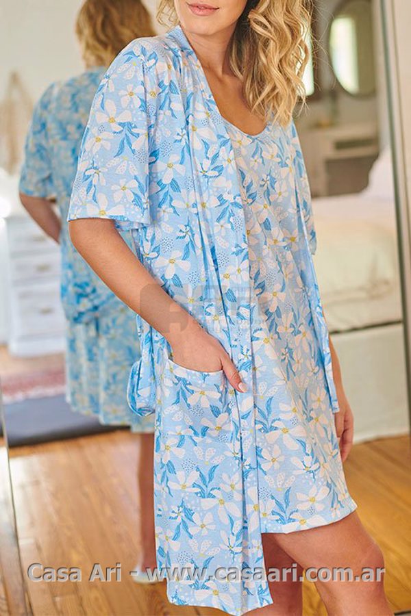camisolin 56-60 y bata estampada